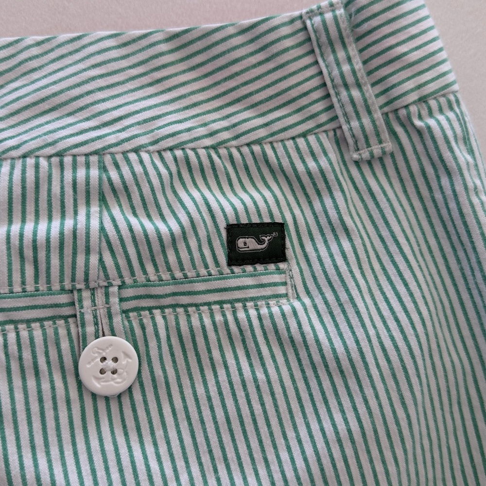 Vineyard Vines Bermuda Shorts Green and White Stripped Size 4 - Picture 4 of 4